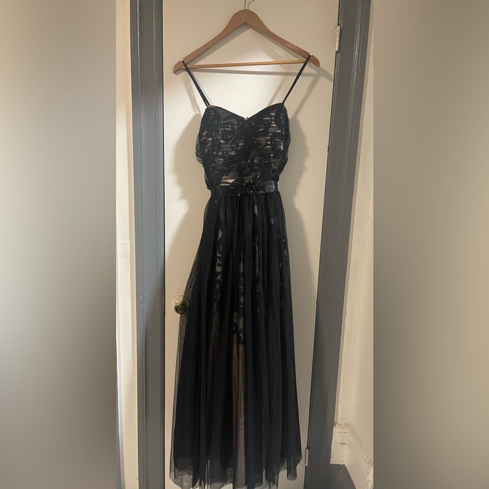 Betsy & Adam Strapless Heart Shaped Neckline Dress